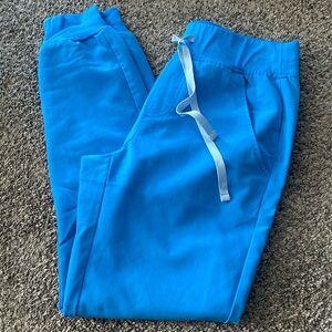 Women’s FIGS scrub pants